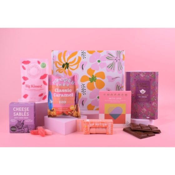 Sweet Treats with Tea Gift Set